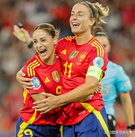 荷兰女足击败英格兰，夺得欧洲杯冠军