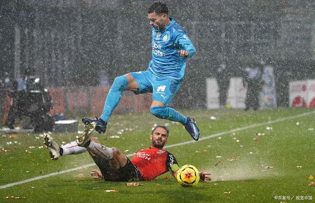 波尔多遭遇洛里昂挑战，努力保持不败