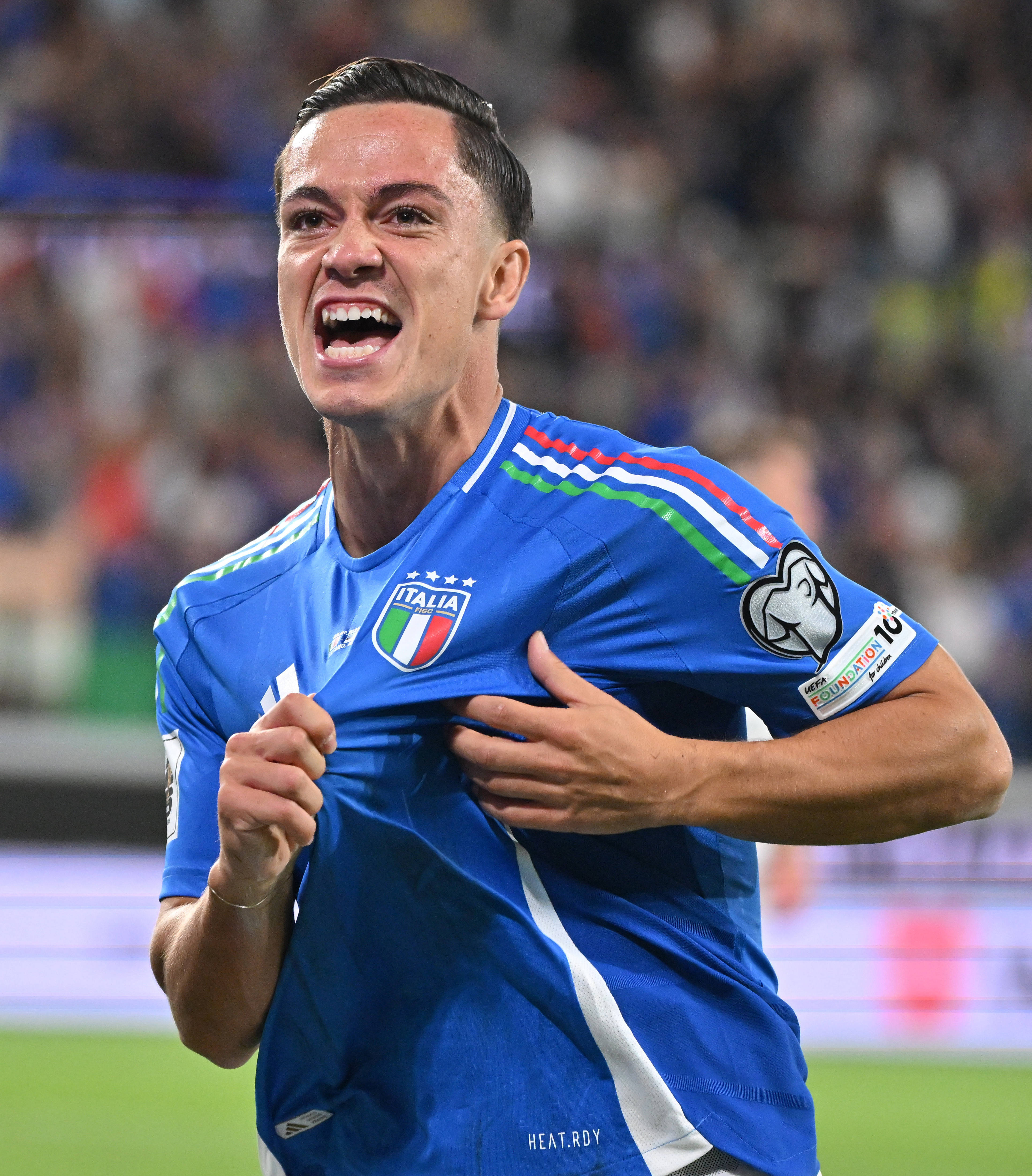 意大利足球传奇再现，经典回顾震撼人心的简单介绍