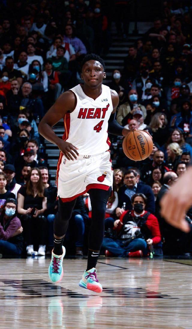 关于迈阿密热火队主教练变阵调整，队员表现有所改观的信息