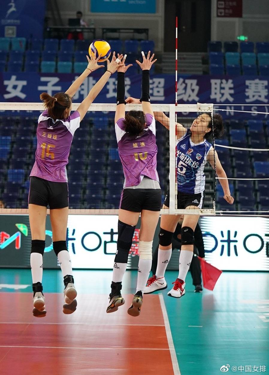 中国队横扫丹麦队，黄鸭组合刷新纪录