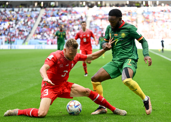 瑞士险胜中国，阿尔瓦雷斯送出助攻