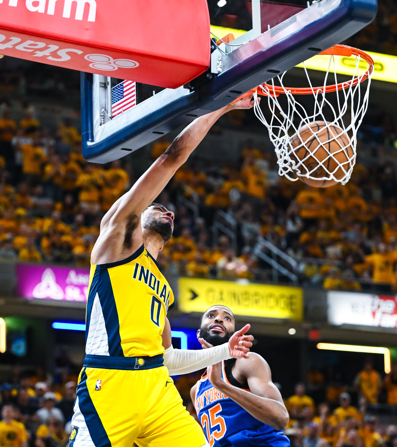 乔治成为步行者队历史最佳得分手，创造记录的简单介绍