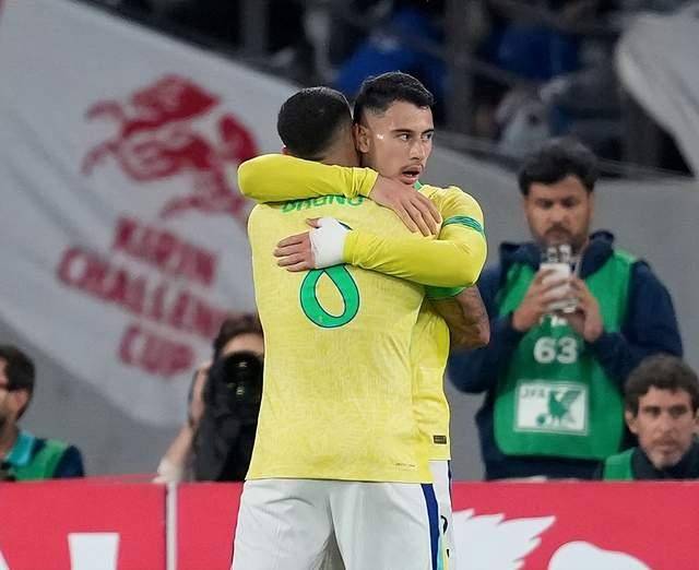 熊猫体育直播-巴西逆转乌拉圭，布鲁诺打破历史纪录