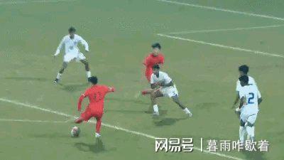 中国队完胜韩国队,辛杜高光表现 中国队完胜韩国队,辛杜高光表现