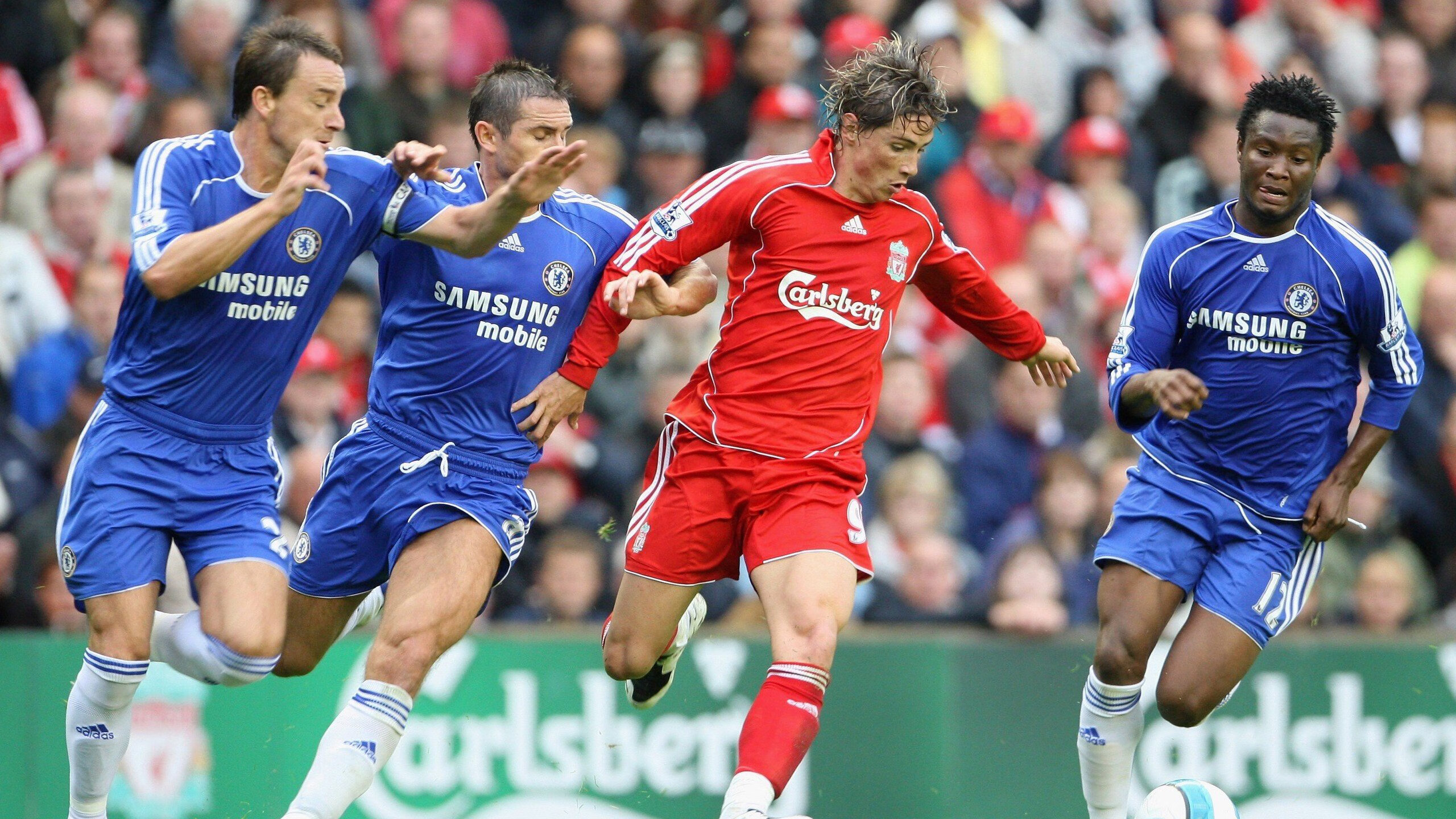 绿茵场与乒乓台的双重奏，英格兰横扫奥地利，樊振东状态火热预示巅峰对决